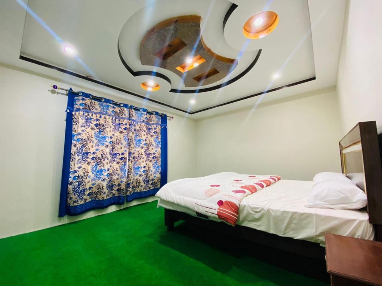 Skardu One Resort And Guest House Exterior photo